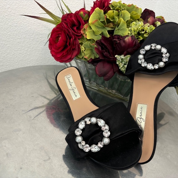 AMELIA GRACE  Satin rhinestone kitten heel - Picture 7 of 7